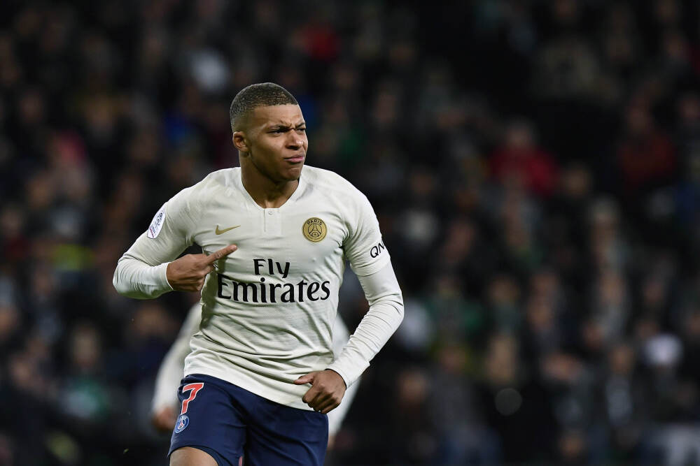 斯基拉：米兰愿用德温特或希门尼斯交换加蒂，但尤文希望留住球员